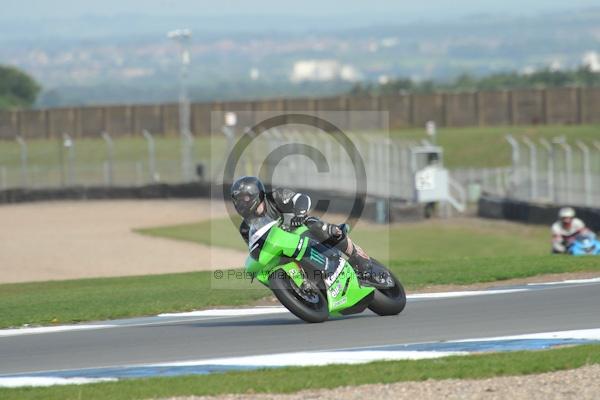 Motorcycle action photographs;Trackday digital images;donington;donington park leicestershire;donington photographs;event digital images;eventdigitalimages;no limits trackday;peter wileman photography;trackday;trackday photos