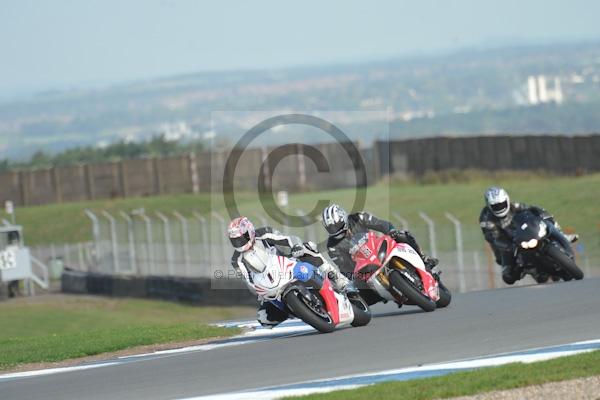 Motorcycle action photographs;Trackday digital images;donington;donington park leicestershire;donington photographs;event digital images;eventdigitalimages;no limits trackday;peter wileman photography;trackday;trackday photos