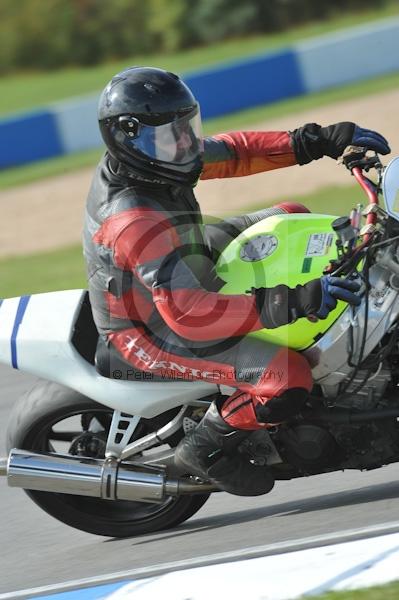 Motorcycle action photographs;Trackday digital images;donington;donington park leicestershire;donington photographs;event digital images;eventdigitalimages;no limits trackday;peter wileman photography;trackday;trackday photos