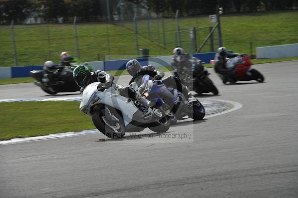 Motorcycle action photographs;Trackday digital images;donington;donington park leicestershire;donington photographs;event digital images;eventdigitalimages;no limits trackday;peter wileman photography;trackday;trackday photos