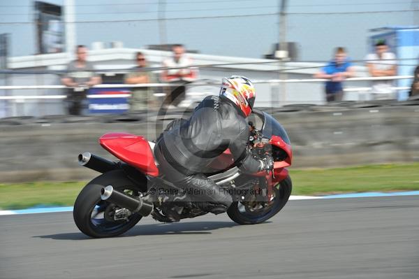 Motorcycle action photographs;Trackday digital images;donington;donington park leicestershire;donington photographs;event digital images;eventdigitalimages;no limits trackday;peter wileman photography;trackday;trackday photos