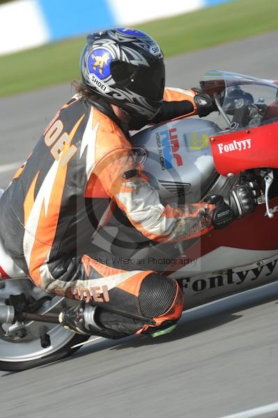 Motorcycle action photographs;Trackday digital images;donington;donington park leicestershire;donington photographs;event digital images;eventdigitalimages;no limits trackday;peter wileman photography;trackday;trackday photos