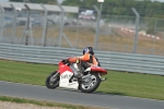 Motorcycle-action-photographs;Trackday-digital-images;donington;donington-park-leicestershire;donington-photographs;event-digital-images;eventdigitalimages;no-limits-trackday;peter-wileman-photography;trackday;trackday-photos