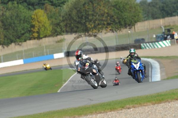 Motorcycle action photographs;Trackday digital images;donington;donington park leicestershire;donington photographs;event digital images;eventdigitalimages;no limits trackday;peter wileman photography;trackday;trackday photos