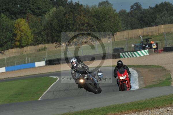 Motorcycle action photographs;Trackday digital images;donington;donington park leicestershire;donington photographs;event digital images;eventdigitalimages;no limits trackday;peter wileman photography;trackday;trackday photos