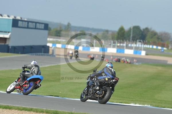 Motorcycle action photographs;Trackday digital images;donington;donington park leicestershire;donington photographs;event digital images;eventdigitalimages;no limits trackday;peter wileman photography;trackday;trackday photos