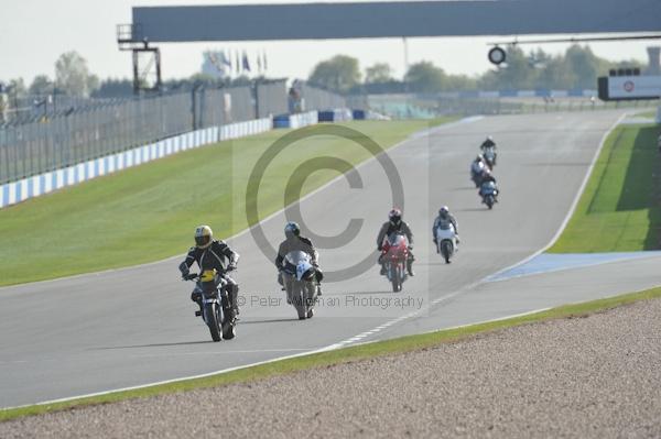 Motorcycle action photographs;Trackday digital images;donington;donington park leicestershire;donington photographs;event digital images;eventdigitalimages;no limits trackday;peter wileman photography;trackday;trackday photos