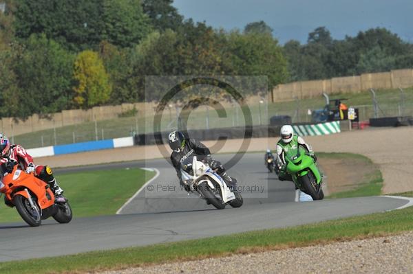 Motorcycle action photographs;Trackday digital images;donington;donington park leicestershire;donington photographs;event digital images;eventdigitalimages;no limits trackday;peter wileman photography;trackday;trackday photos