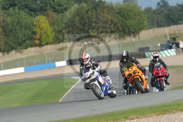 Motorcycle action photographs;Trackday digital images;donington;donington park leicestershire;donington photographs;event digital images;eventdigitalimages;no limits trackday;peter wileman photography;trackday;trackday photos