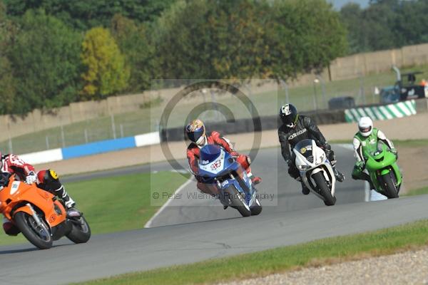 Motorcycle action photographs;Trackday digital images;donington;donington park leicestershire;donington photographs;event digital images;eventdigitalimages;no limits trackday;peter wileman photography;trackday;trackday photos