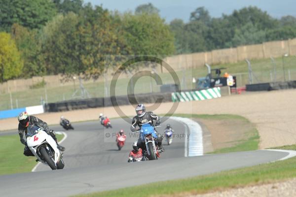 Motorcycle action photographs;Trackday digital images;donington;donington park leicestershire;donington photographs;event digital images;eventdigitalimages;no limits trackday;peter wileman photography;trackday;trackday photos