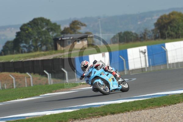 Motorcycle action photographs;Trackday digital images;donington;donington park leicestershire;donington photographs;event digital images;eventdigitalimages;no limits trackday;peter wileman photography;trackday;trackday photos