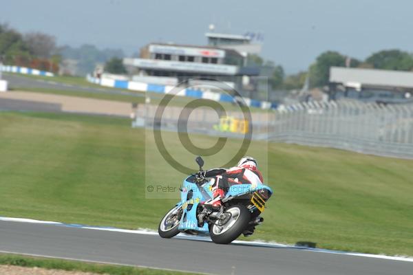 Motorcycle action photographs;Trackday digital images;donington;donington park leicestershire;donington photographs;event digital images;eventdigitalimages;no limits trackday;peter wileman photography;trackday;trackday photos