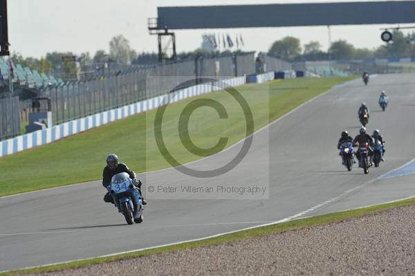 Motorcycle action photographs;Trackday digital images;donington;donington park leicestershire;donington photographs;event digital images;eventdigitalimages;no limits trackday;peter wileman photography;trackday;trackday photos