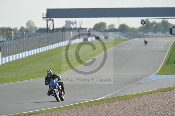 Motorcycle action photographs;Trackday digital images;donington;donington park leicestershire;donington photographs;event digital images;eventdigitalimages;no limits trackday;peter wileman photography;trackday;trackday photos