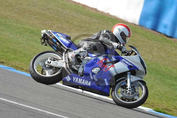 Motorcycle action photographs;Trackday digital images;donington;donington park leicestershire;donington photographs;event digital images;eventdigitalimages;no limits trackday;peter wileman photography;trackday;trackday photos