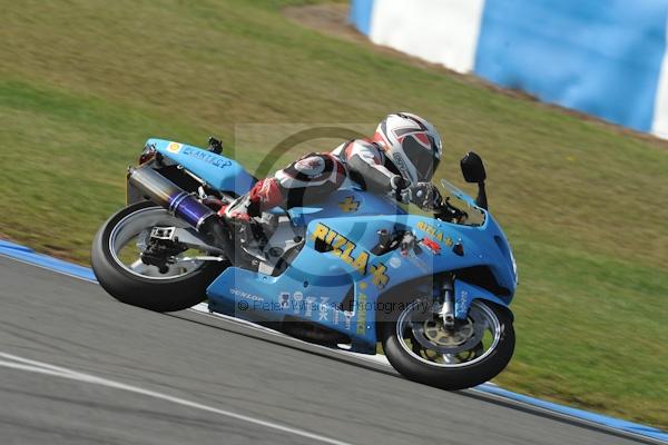 Motorcycle action photographs;Trackday digital images;donington;donington park leicestershire;donington photographs;event digital images;eventdigitalimages;no limits trackday;peter wileman photography;trackday;trackday photos