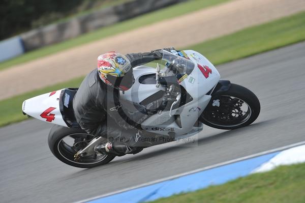 Motorcycle action photographs;Trackday digital images;donington;donington park leicestershire;donington photographs;event digital images;eventdigitalimages;no limits trackday;peter wileman photography;trackday;trackday photos