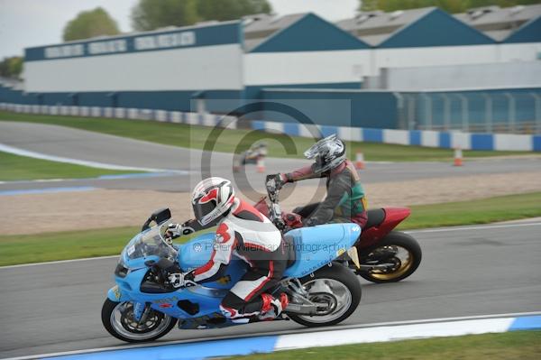 Motorcycle action photographs;Trackday digital images;donington;donington park leicestershire;donington photographs;event digital images;eventdigitalimages;no limits trackday;peter wileman photography;trackday;trackday photos