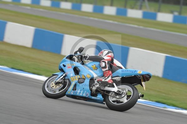 Motorcycle action photographs;Trackday digital images;donington;donington park leicestershire;donington photographs;event digital images;eventdigitalimages;no limits trackday;peter wileman photography;trackday;trackday photos