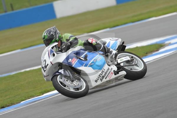 Motorcycle action photographs;Trackday digital images;donington;donington park leicestershire;donington photographs;event digital images;eventdigitalimages;no limits trackday;peter wileman photography;trackday;trackday photos