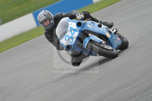 Motorcycle action photographs;Trackday digital images;donington;donington park leicestershire;donington photographs;event digital images;eventdigitalimages;no limits trackday;peter wileman photography;trackday;trackday photos