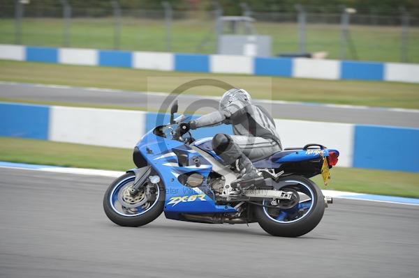 Motorcycle action photographs;Trackday digital images;donington;donington park leicestershire;donington photographs;event digital images;eventdigitalimages;no limits trackday;peter wileman photography;trackday;trackday photos