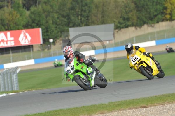 Motorcycle action photographs;Trackday digital images;donington;donington park leicestershire;donington photographs;event digital images;eventdigitalimages;no limits trackday;peter wileman photography;trackday;trackday photos