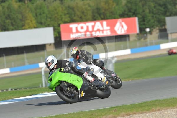 Motorcycle action photographs;Trackday digital images;donington;donington park leicestershire;donington photographs;event digital images;eventdigitalimages;no limits trackday;peter wileman photography;trackday;trackday photos