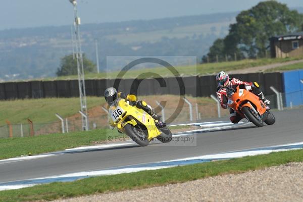 Motorcycle action photographs;Trackday digital images;donington;donington park leicestershire;donington photographs;event digital images;eventdigitalimages;no limits trackday;peter wileman photography;trackday;trackday photos