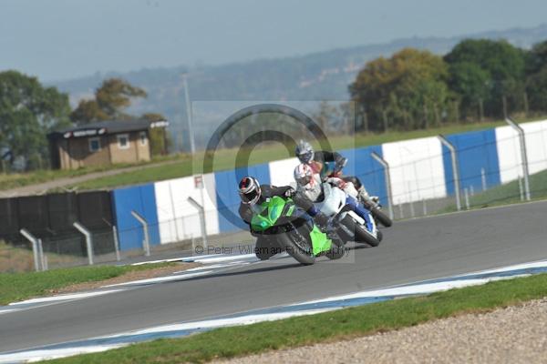 Motorcycle action photographs;Trackday digital images;donington;donington park leicestershire;donington photographs;event digital images;eventdigitalimages;no limits trackday;peter wileman photography;trackday;trackday photos