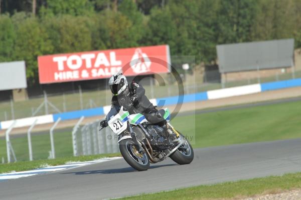 Motorcycle action photographs;Trackday digital images;donington;donington park leicestershire;donington photographs;event digital images;eventdigitalimages;no limits trackday;peter wileman photography;trackday;trackday photos