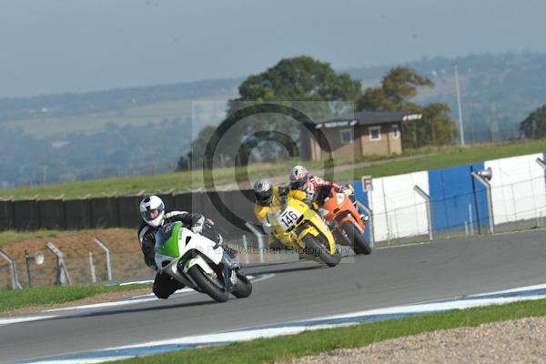 Motorcycle action photographs;Trackday digital images;donington;donington park leicestershire;donington photographs;event digital images;eventdigitalimages;no limits trackday;peter wileman photography;trackday;trackday photos