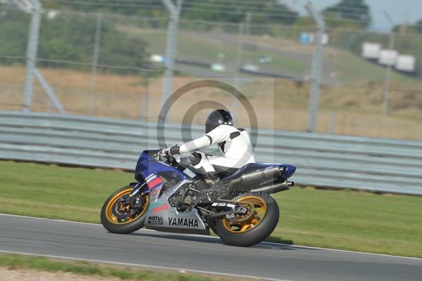 Motorcycle action photographs;Trackday digital images;donington;donington park leicestershire;donington photographs;event digital images;eventdigitalimages;no limits trackday;peter wileman photography;trackday;trackday photos