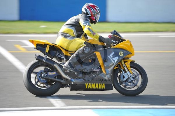 Motorcycle action photographs;Trackday digital images;donington;donington park leicestershire;donington photographs;event digital images;eventdigitalimages;no limits trackday;peter wileman photography;trackday;trackday photos