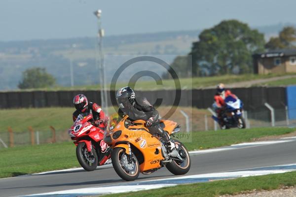 Motorcycle action photographs;Trackday digital images;donington;donington park leicestershire;donington photographs;event digital images;eventdigitalimages;no limits trackday;peter wileman photography;trackday;trackday photos