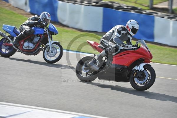 Motorcycle action photographs;Trackday digital images;donington;donington park leicestershire;donington photographs;event digital images;eventdigitalimages;no limits trackday;peter wileman photography;trackday;trackday photos