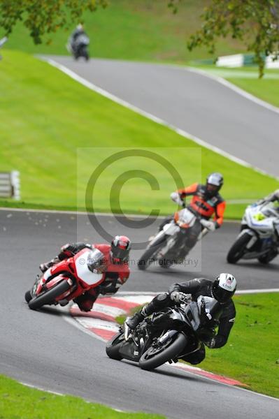 Motorcycle action photographs;Trackday digital images;cadwell;cadwell park photographs;event digital images;eventdigitalimages;motor racing louth lincolnshire;no limits trackday;peter wileman photography;trackday;trackday photos