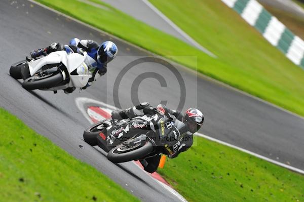 Motorcycle action photographs;Trackday digital images;cadwell;cadwell park photographs;event digital images;eventdigitalimages;motor racing louth lincolnshire;no limits trackday;peter wileman photography;trackday;trackday photos