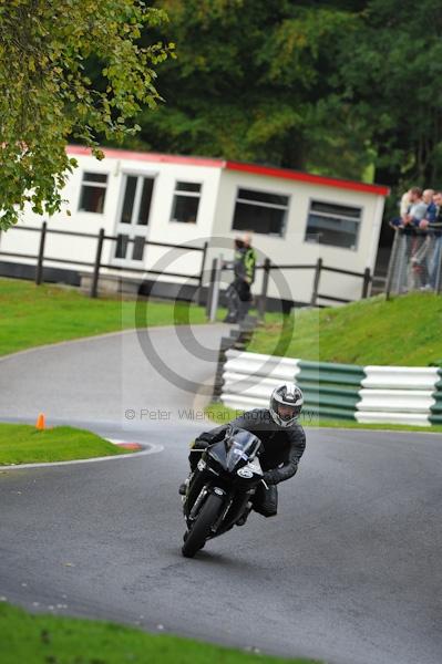 Motorcycle action photographs;Trackday digital images;cadwell;cadwell park photographs;event digital images;eventdigitalimages;motor racing louth lincolnshire;no limits trackday;peter wileman photography;trackday;trackday photos