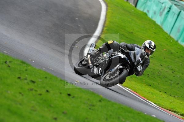 Motorcycle action photographs;Trackday digital images;cadwell;cadwell park photographs;event digital images;eventdigitalimages;motor racing louth lincolnshire;no limits trackday;peter wileman photography;trackday;trackday photos