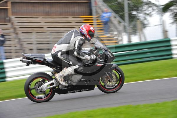 Motorcycle action photographs;Trackday digital images;cadwell;cadwell park photographs;event digital images;eventdigitalimages;motor racing louth lincolnshire;no limits trackday;peter wileman photography;trackday;trackday photos