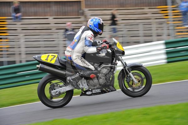 Motorcycle action photographs;Trackday digital images;cadwell;cadwell park photographs;event digital images;eventdigitalimages;motor racing louth lincolnshire;no limits trackday;peter wileman photography;trackday;trackday photos