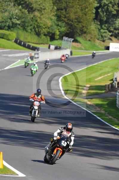 Motorcycle action photographs;Trackday digital images;cadwell;cadwell park photographs;event digital images;eventdigitalimages;motor racing louth lincolnshire;no limits trackday;peter wileman photography;trackday;trackday photos