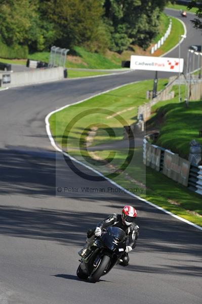 Motorcycle action photographs;Trackday digital images;cadwell;cadwell park photographs;event digital images;eventdigitalimages;motor racing louth lincolnshire;no limits trackday;peter wileman photography;trackday;trackday photos