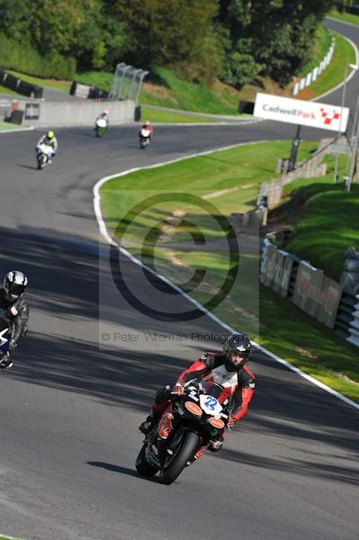 Motorcycle action photographs;Trackday digital images;cadwell;cadwell park photographs;event digital images;eventdigitalimages;motor racing louth lincolnshire;no limits trackday;peter wileman photography;trackday;trackday photos