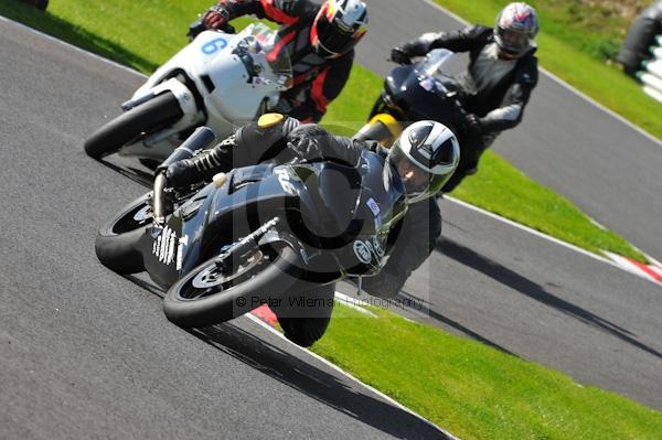 Motorcycle action photographs;Trackday digital images;cadwell;cadwell park photographs;event digital images;eventdigitalimages;motor racing louth lincolnshire;no limits trackday;peter wileman photography;trackday;trackday photos