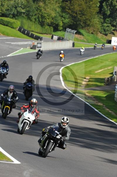 Motorcycle action photographs;Trackday digital images;cadwell;cadwell park photographs;event digital images;eventdigitalimages;motor racing louth lincolnshire;no limits trackday;peter wileman photography;trackday;trackday photos