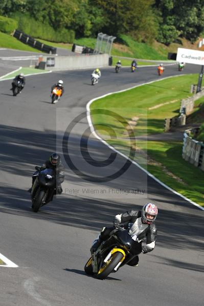 Motorcycle action photographs;Trackday digital images;cadwell;cadwell park photographs;event digital images;eventdigitalimages;motor racing louth lincolnshire;no limits trackday;peter wileman photography;trackday;trackday photos