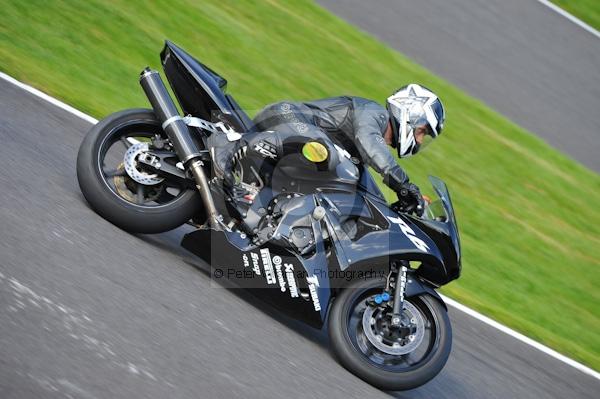 Motorcycle action photographs;Trackday digital images;cadwell;cadwell park photographs;event digital images;eventdigitalimages;motor racing louth lincolnshire;no limits trackday;peter wileman photography;trackday;trackday photos